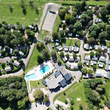 Camping Paradis Marmotel Saint-Geniez-dʼOlt Zewnętrze zdjęcie