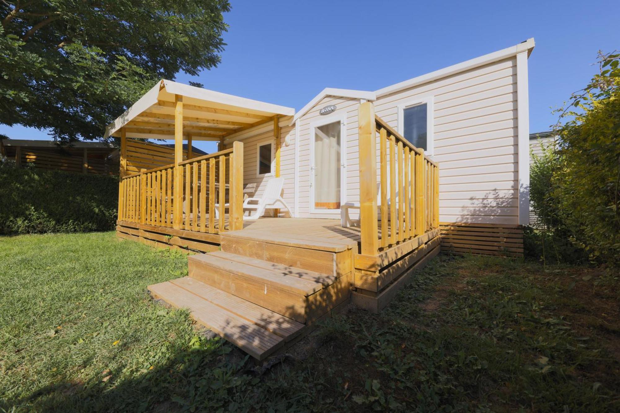 Camping Paradis Marmotel Saint-Geniez-dʼOlt Zewnętrze zdjęcie