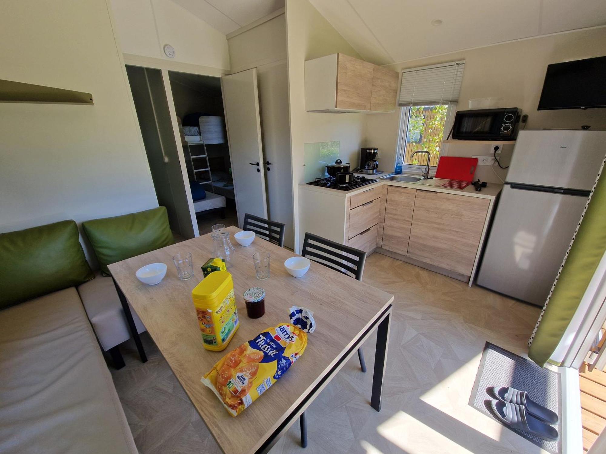 Camping Paradis Marmotel Saint-Geniez-dʼOlt Zewnętrze zdjęcie