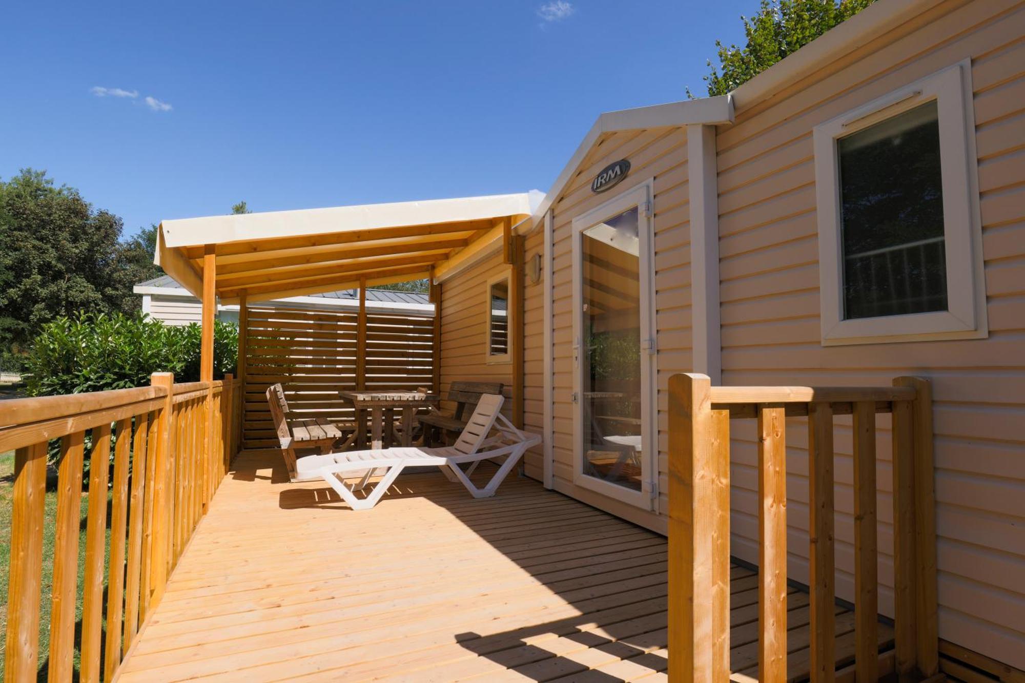 Camping Paradis Marmotel Saint-Geniez-dʼOlt Zewnętrze zdjęcie