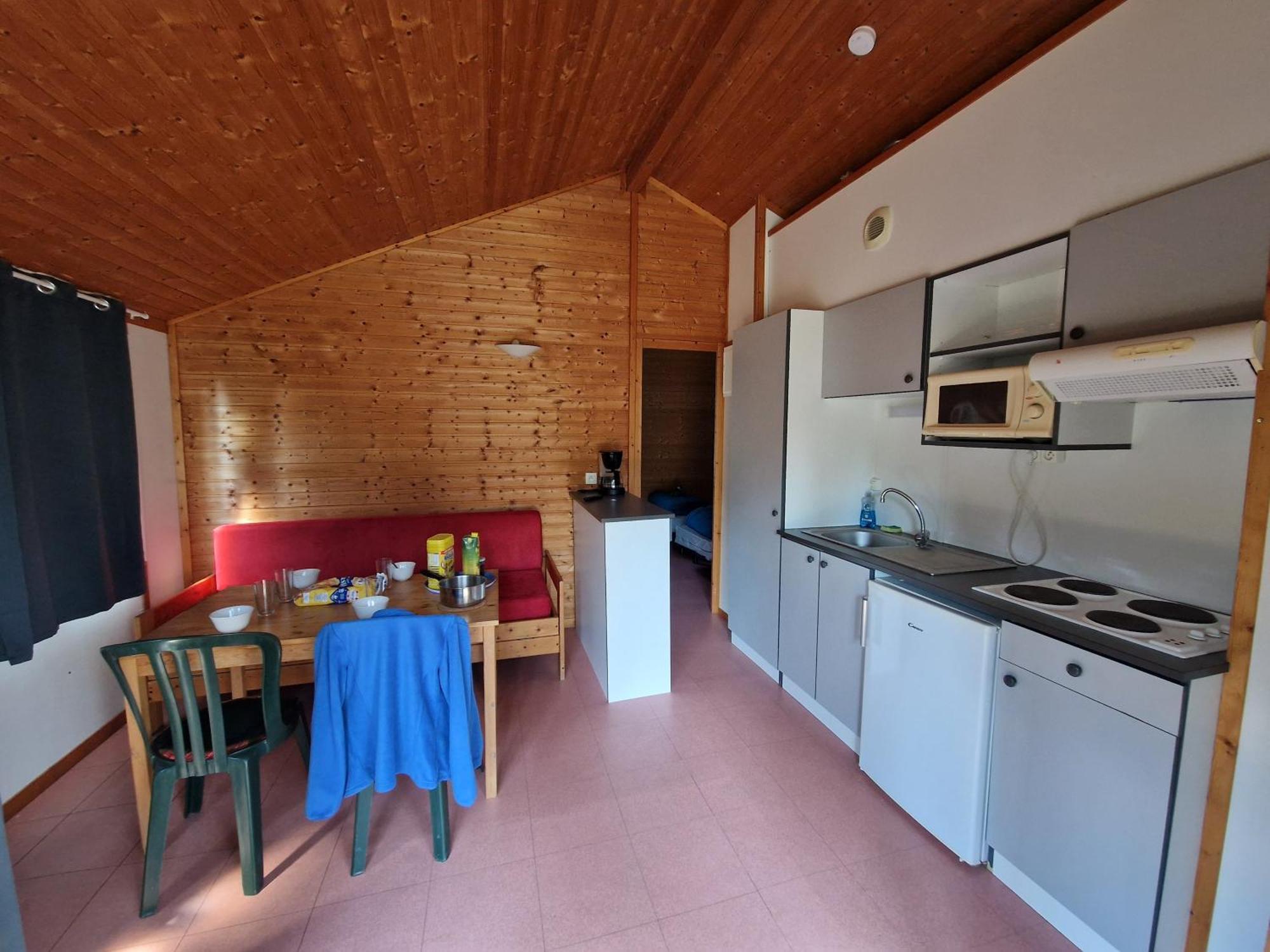 Camping Paradis Marmotel Saint-Geniez-dʼOlt Zewnętrze zdjęcie